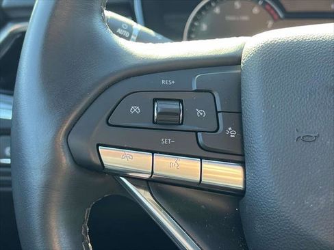 Used 2024 Cadillac XT6 Luxury image 22