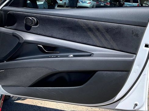 Used 2025 Hyundai Elantra N FWD image 23