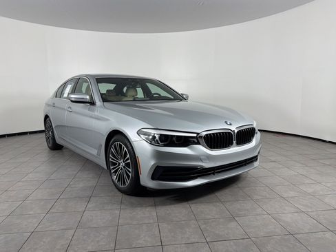 Used 2019 BMW 530i w/ Convenience Package RWD image 7