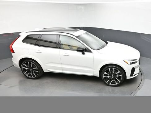 Used 2024 Volvo XC60 B5 Ultimate AWD/4WD image 57