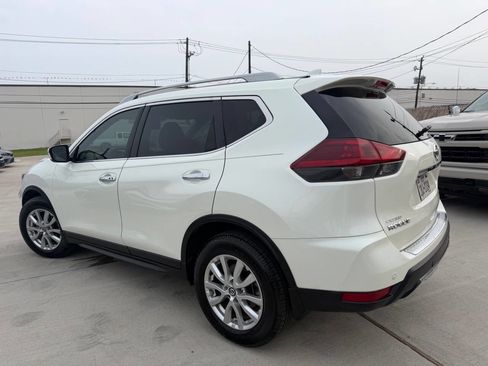 Used 2019 Nissan Rogue SV FWD image 6