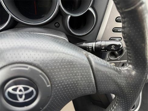 Used 2006 Toyota Matrix image 27