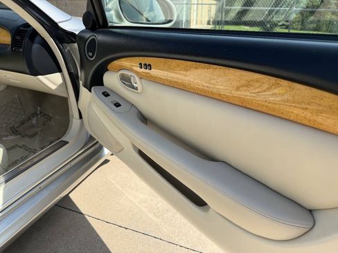 Used 2005 Lexus SC 430 Convertible RWD image 39