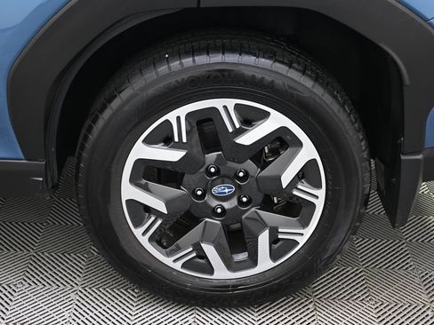 Used 2025 Subaru Forester AWD/4WD image 20