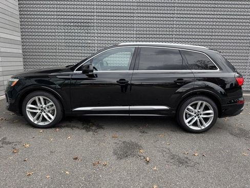 New 2025 Audi Q7 3.0T Premium Plus image 2