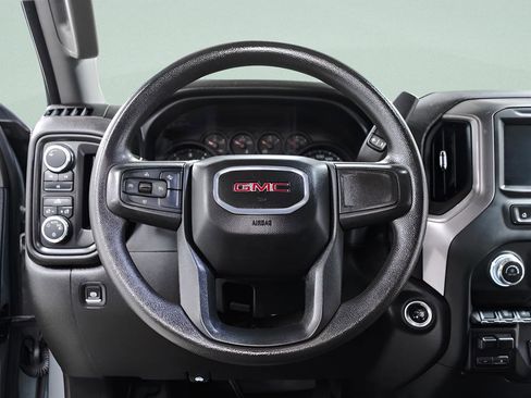 Used 2024 GMC Sierra 3500 Pro AWD/4WD image 9