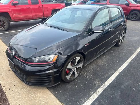 Used 2016 Volkswagen GTI S FWD image 3
