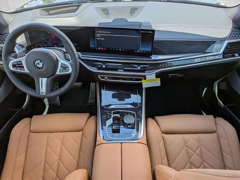New 2026 BMW X5 xDrive40i w/ M Sport Package AWD/4WD image 16