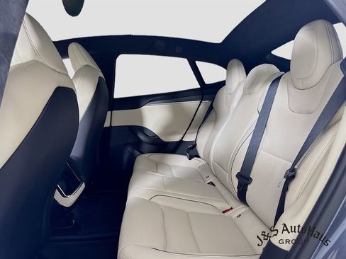 Used 2021 Tesla Model S Plaid image 28