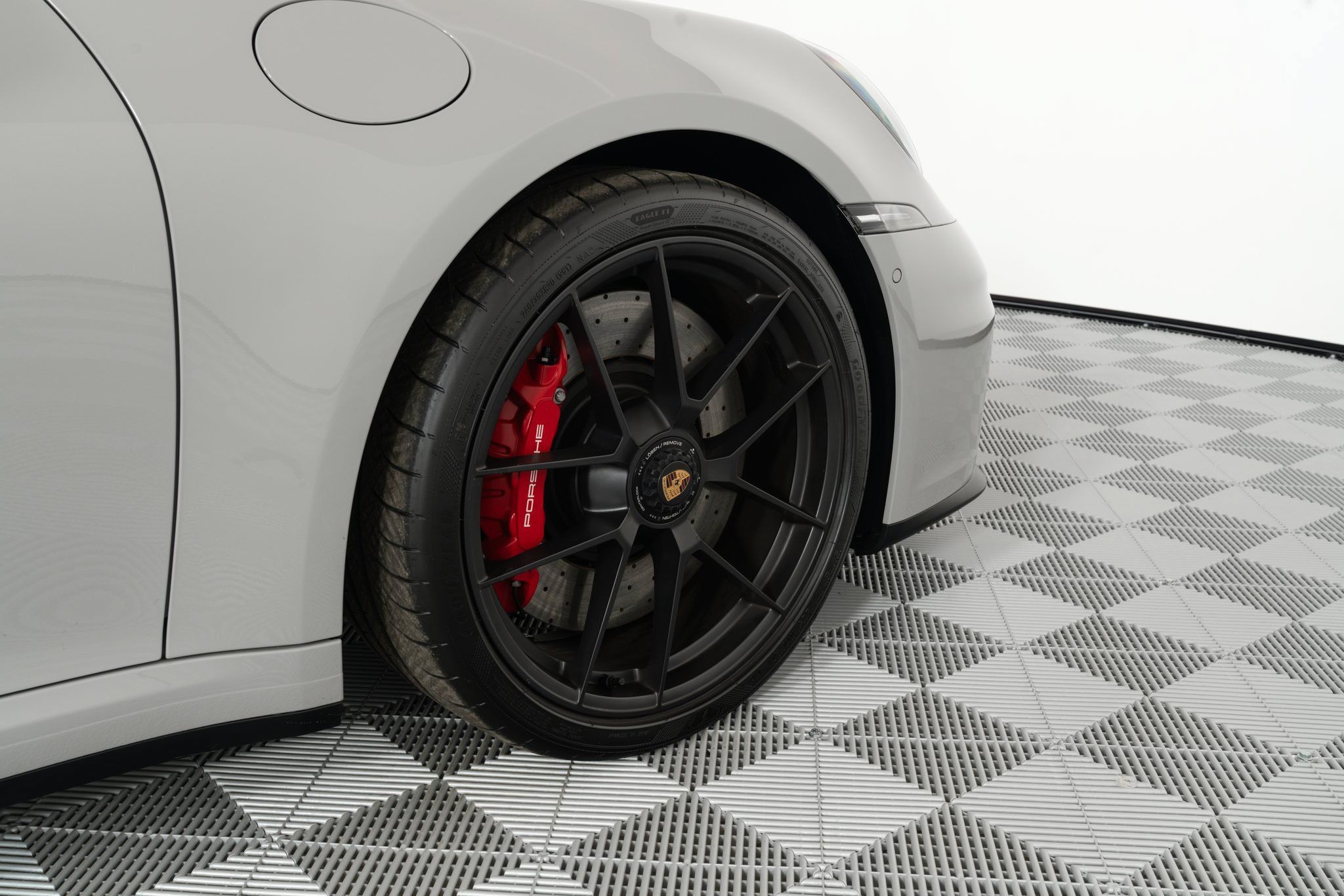 Used 2025 Porsche 911 Targa 4 GTS AWD/4WD image 20