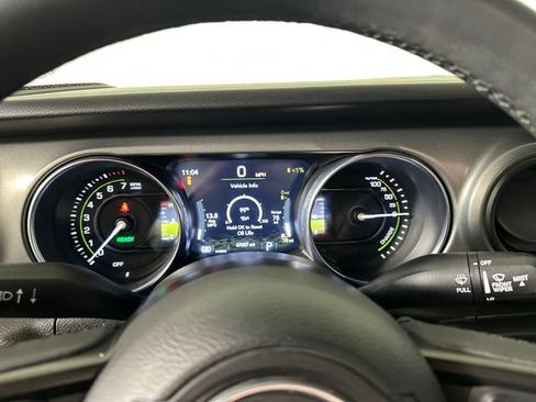 Used 2023 Jeep Wrangler Unlimited w/ Cold Weather Group image 16