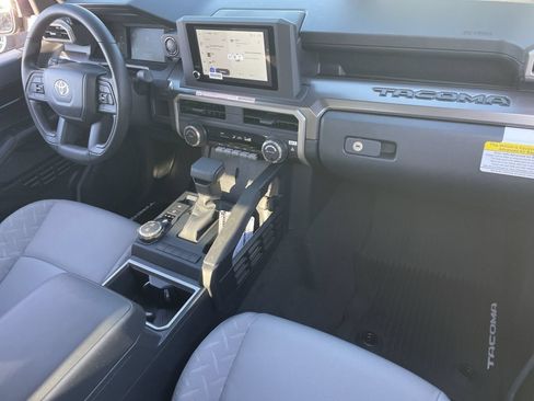 New 2026 Toyota Tacoma SR5 AWD/4WD image 25