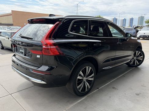 Used 2022 Volvo XC60 T8 Inscription w/ Advanced Package AWD/4WD image 4