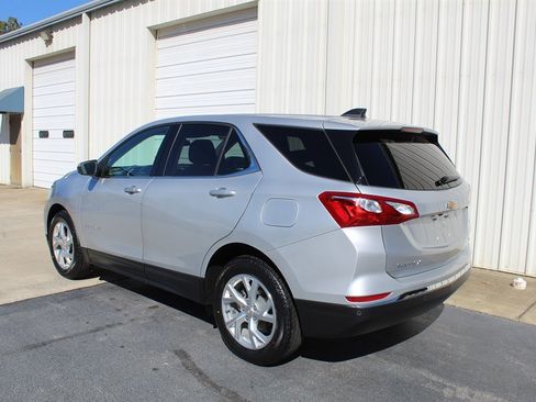 Used 2020 Chevrolet Equinox LT image 4