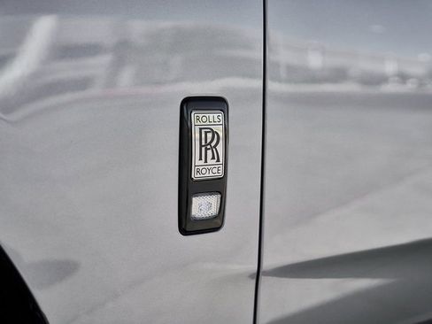 Used 2023 Rolls-Royce Cullinan AWD/4WD image 11