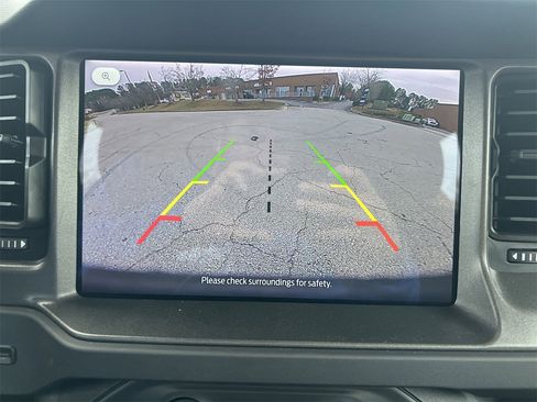 New 2025 Ford Bronco 2-Door image 3