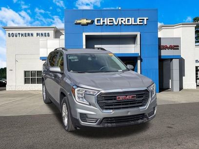 Used 2023 GMC Terrain SLE w/ Driver Convenience Package