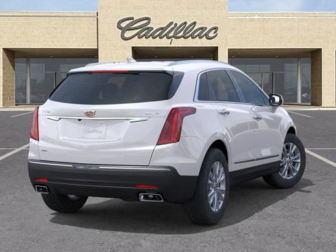 New 2026 Cadillac XT5 Luxury image 4