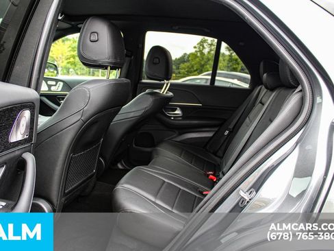 Used 2025 Mercedes-Benz GLE 450e 4MATIC w/ Winter Package image 17