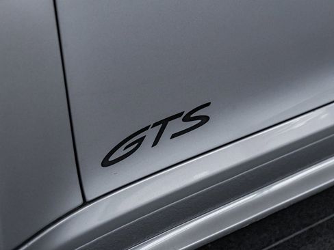 Certified 2024 Porsche 911 Targa 4 GTS image 28