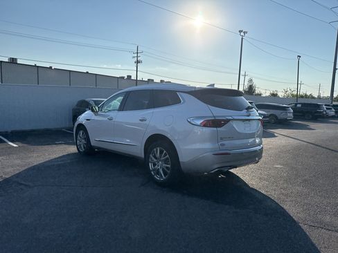 Used 2022 Buick Enclave Premium w/ Experience Buick Package image 4