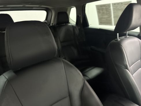 Used 2026 Nissan Rogue SL AWD/4WD image 39
