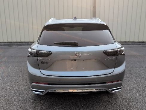 Used 2025 Buick Envision Avenir AWD/4WD image 7