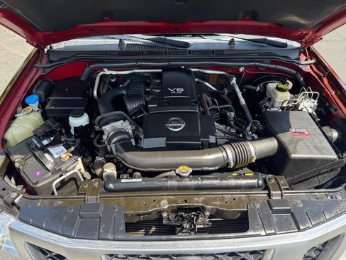Used 2016 Nissan Frontier PRO-4X AWD/4WD image 18