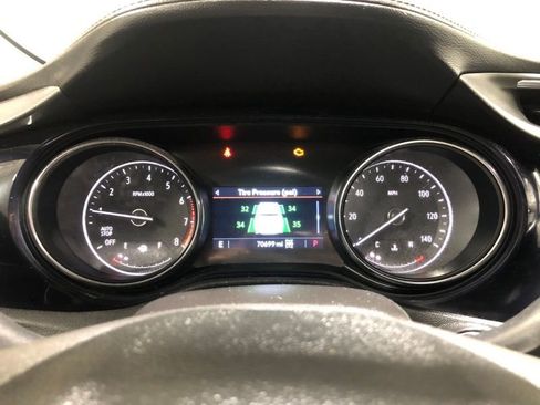 Used 2021 Buick Encore GX Select image 25