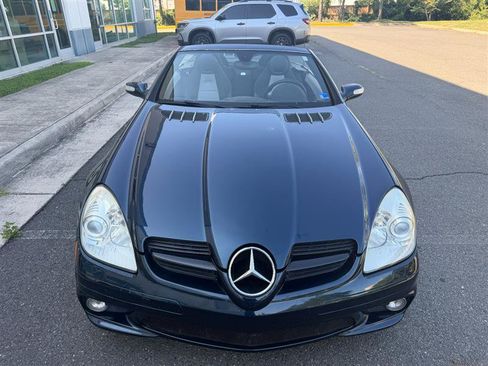 Used 2006 Mercedes-Benz SLK 55 AMG image 36