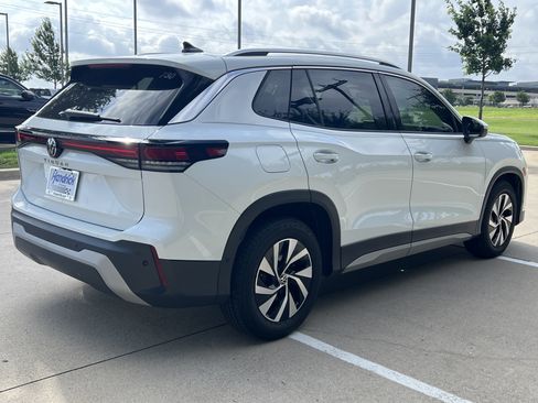 Certified 2026 Volkswagen Tiguan S FWD image 9