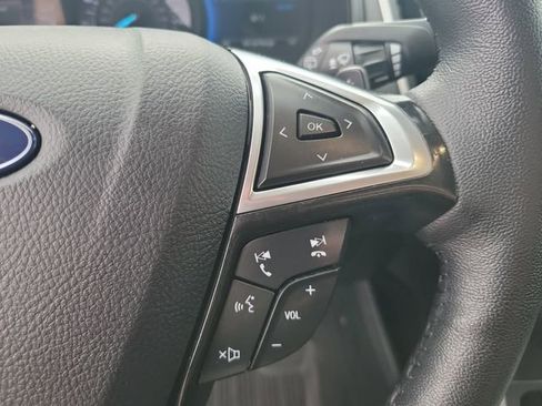 Certified 2024 Ford Edge SEL w/ Convenience Package image 17