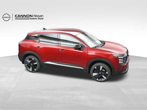 New 2026 Nissan Kicks SR FWD image 35