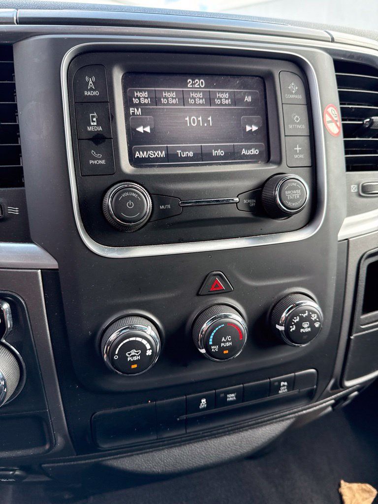 Used 2024 RAM 1500 Warlock RWD image 14