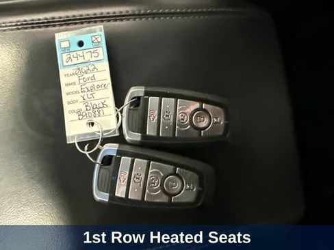 Used 2022 Ford Explorer XLT w/ XLT Sport Appearance Package AWD/4WD image 19