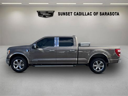 Used 2021 Ford F150 Lariat w/ Max Trailer Tow Package image 6