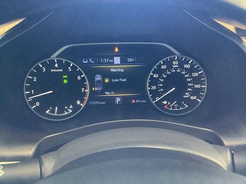 Used 2024 Nissan Murano SL image 12