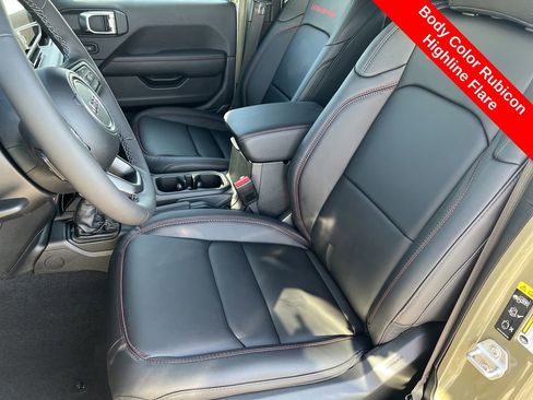 Used 2025 Jeep Wrangler Unlimited Rubicon image 20