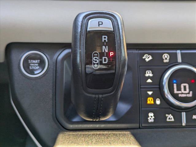 Used 2020 Land Rover Defender 110 First Edition AWD/4WD image 15