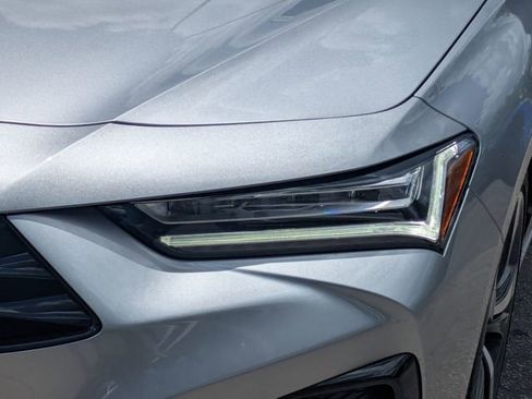 Certified 2025 Acura TLX w/ Technology Package FWD image 9