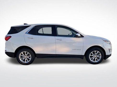 Used 2020 Chevrolet Equinox LT w/ LPO, Cargo Package image 4