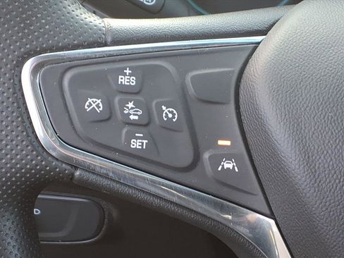 Certified 2021 Chevrolet Equinox LS w/ LS Convenience Package image 18