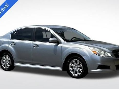 Used 2012 Subaru Legacy 2.5i Premium AWD/4WD image 1