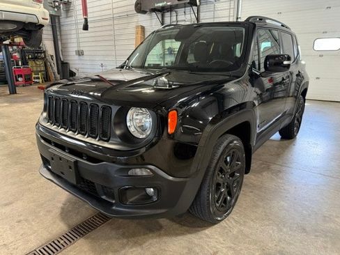 Certified 2017 Jeep Renegade Altitude AWD/4WD image 30