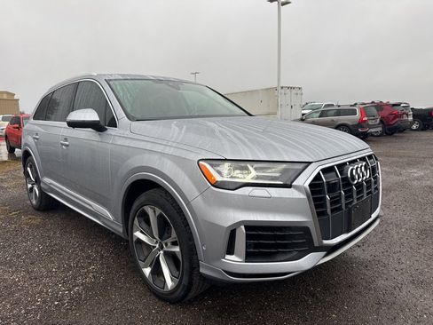 Used 2022 Audi Q7 3.0T Premium Plus image 3