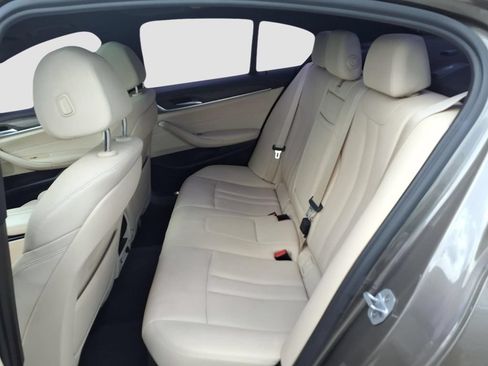 Used 2018 BMW 530i RWD image 24