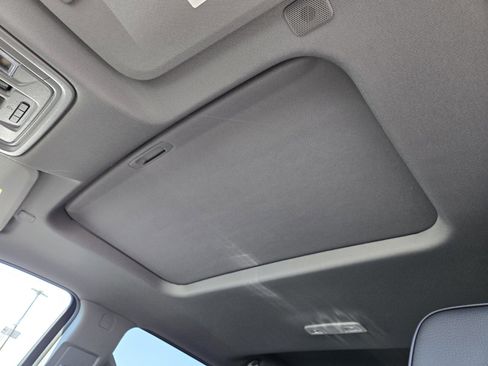 New 2025 GMC Sierra 2500 Denali w/ Denali Reserve Package image 7