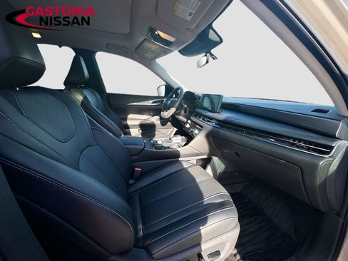 Used 2023 INFINITI QX60 Luxe w/ Performance Audio Package FWD image 38