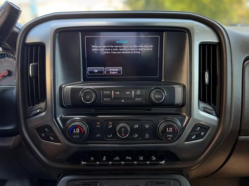 Used 2017 Chevrolet Silverado 2500 LTZ w/ Vortec Plus Package AWD/4WD image 15