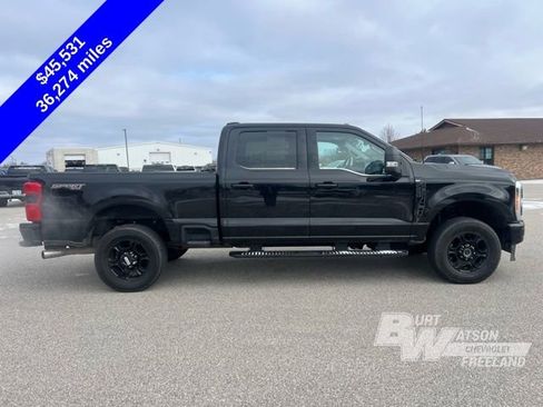 Used 2023 Ford F250 XLT w/ XLT Premium Package image 4